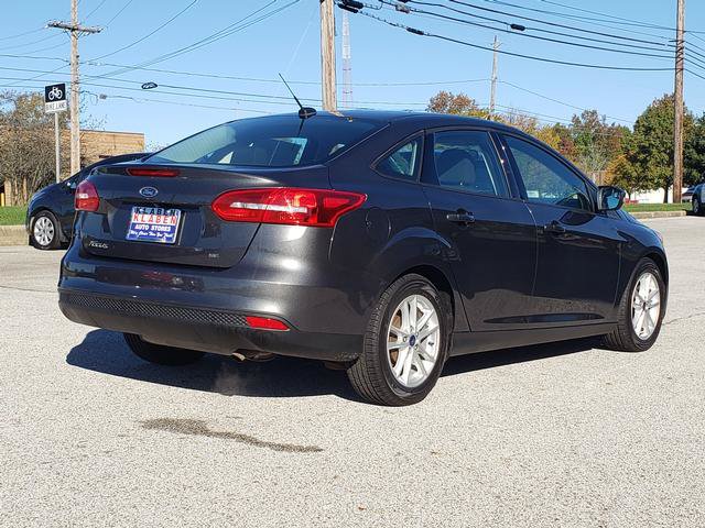 Used 2016 Ford Focus SE FWD image 5