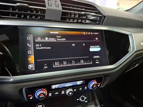 Certified 2025 Audi Q3 2.0T Premium w/ Convenience Package image 19