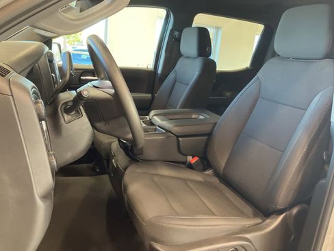 Used 2024 Chevrolet Silverado 1500 Custom image 10