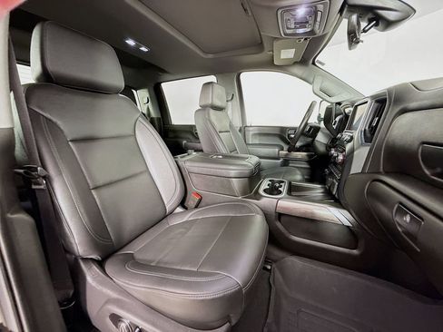 Used 2021 Chevrolet Silverado 2500 LTZ w/ LTZ Plus Package image 29