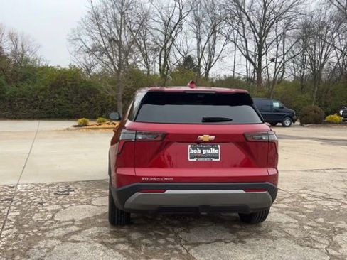 New 2026 Chevrolet Equinox LT image 7