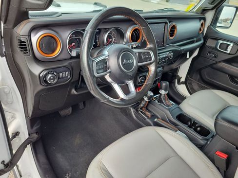 Used 2022 Jeep Gladiator Mojave w/ LED Lighting Group image 20
