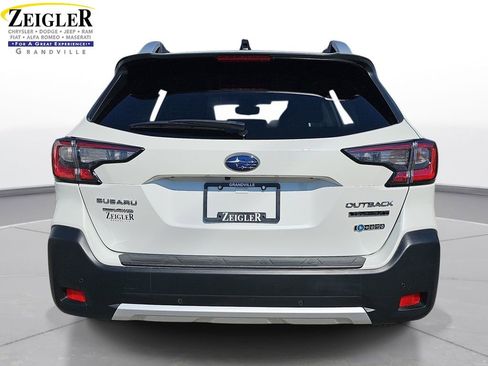 Used 2024 Subaru Outback Touring XT AWD/4WD image 6
