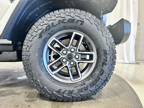 New 2026 Jeep Gladiator Mojave image 28