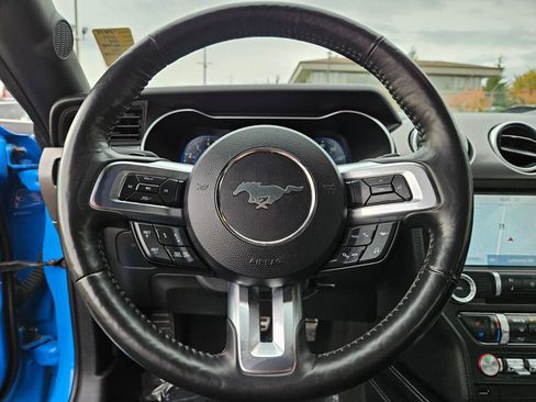 Used 2022 Ford Mustang GT Premium w/ Equipment Group 401A image 8