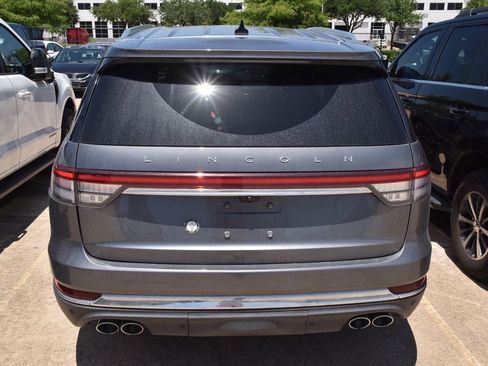 Used 2021 Lincoln Aviator Reserve w/ Equipment Group 202A AWD/4WD image 6