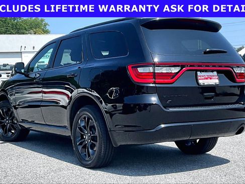 Used 2024 Dodge Durango SXT w/ SXT Blacktop Group AWD/4WD image 9