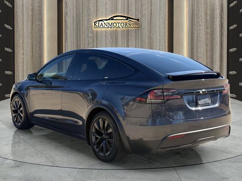 Used 2024 Tesla Model X Long Range image 8