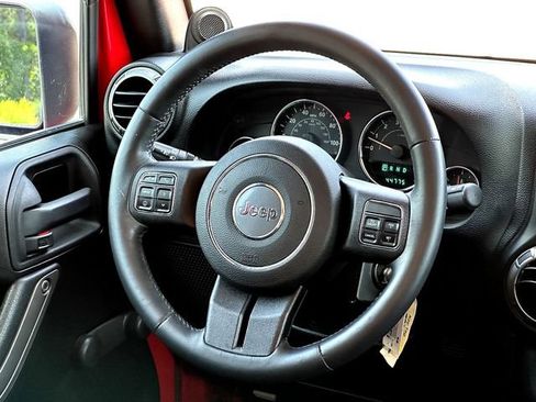 Used 2013 Jeep Wrangler Sport w/ Connectivity Group AWD/4WD image 23