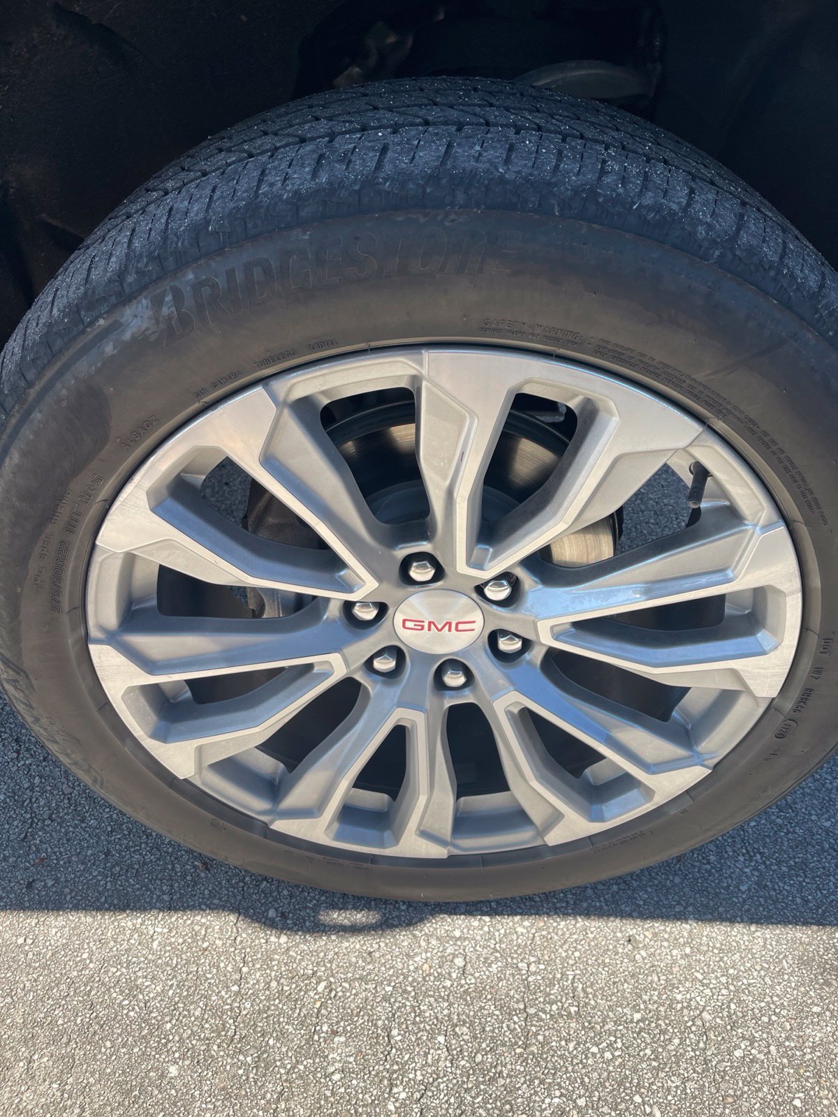 Used 2024 GMC Yukon Denali AWD/4WD image 8