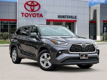 Certified 2023 Toyota Highlander LE