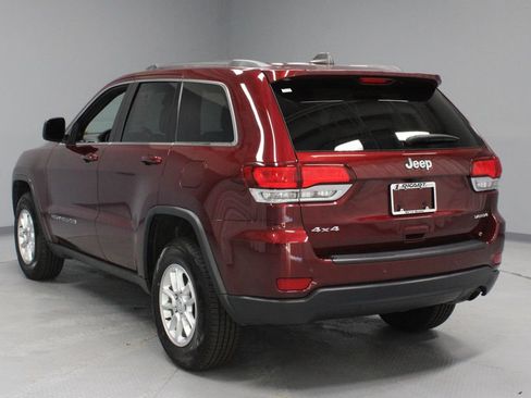 Used 2020 Jeep Grand Cherokee Laredo AWD/4WD image 8