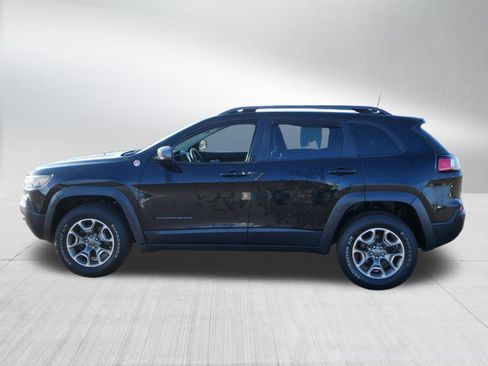 Used 2020 Jeep Cherokee Trailhawk w/ Cold Weather Group image 4