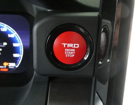 New 2024 Toyota Tacoma TRD Off-Road image 12