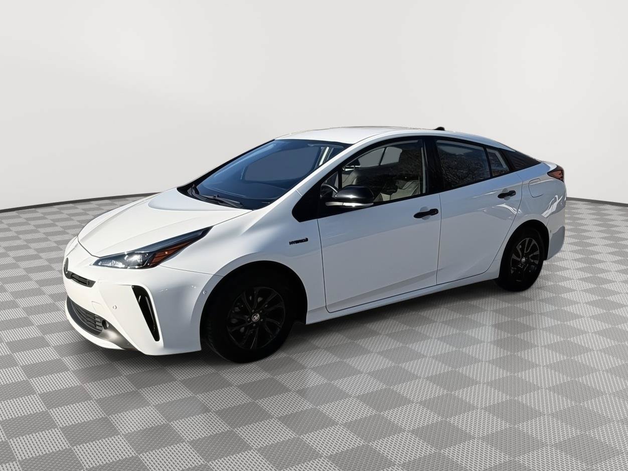 Used 2022 Toyota Prius AWD image 3