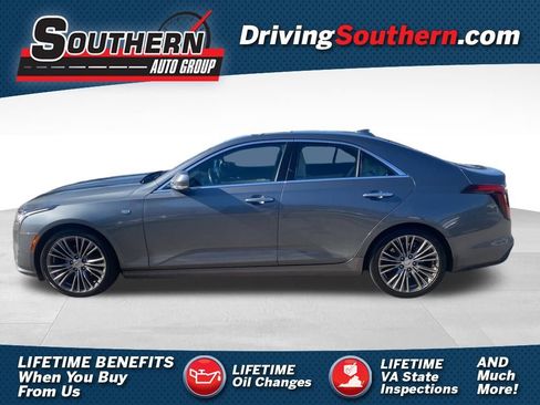 Used 2020 Cadillac CT4 Premium Luxury image 1