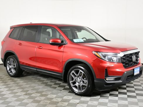 Used 2023 Honda Passport EX-L image 4