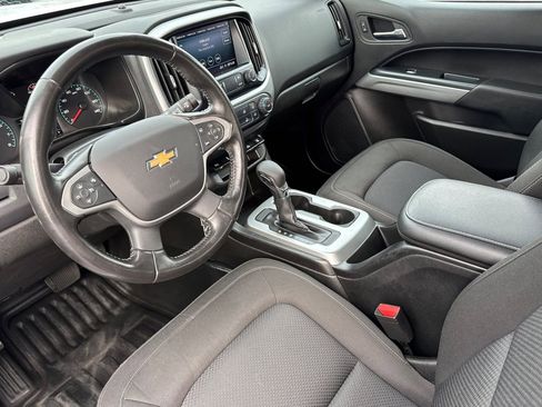 Used 2022 Chevrolet Colorado LT w/ Fleet Safety Package image 13