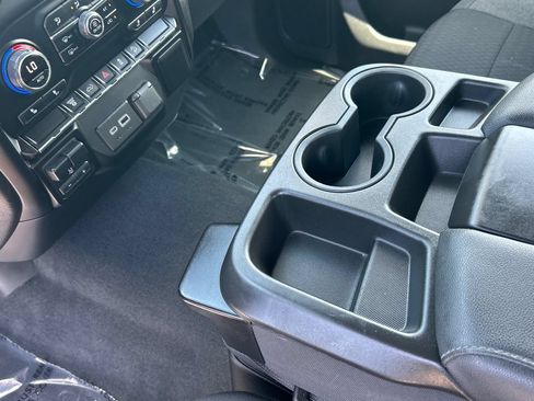 Used 2022 Chevrolet Silverado 2500 LT w/ Convenience Package AWD/4WD image 14