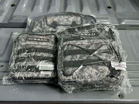 Used 2025 Nissan Frontier PRO-4X image 14