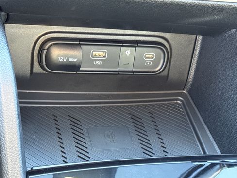 Used 2025 Kia Sportage X-Line w/ Premium Package image 34