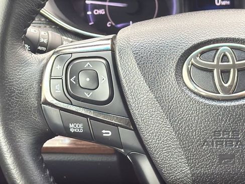 Used 2015 Toyota Avalon XLE Touring FWD image 21