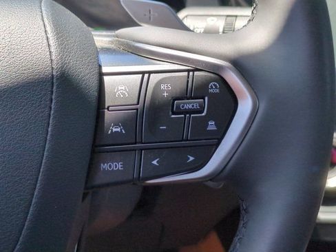 Used 2024 Lexus RZ 300e Premium w/ Accessory Package (Z1) FWD image 18