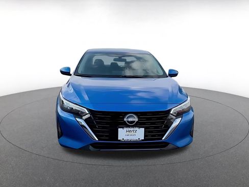 Used 2025 Nissan Sentra SV FWD image 4