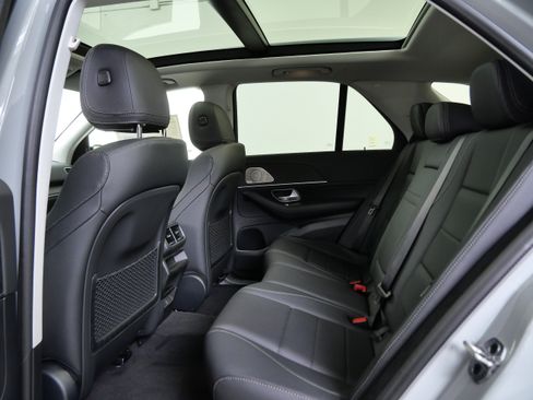 New 2026 Mercedes-Benz GLE 350 4MATIC image 9