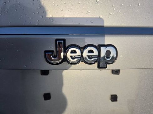 Used 2014 Jeep Compass Latitude AWD/4WD image 23