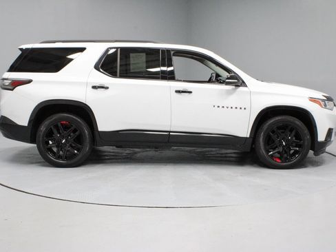 Used 2021 Chevrolet Traverse Premier w/ Redline Edition AWD/4WD image 6
