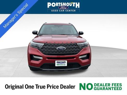 Certified 2022 Ford Explorer XLT w/ Equipment Group 202A image 10