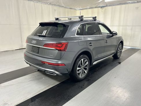Used 2023 Audi Q5 2.0T Premium w/ Convenience Package AWD/4WD image 3
