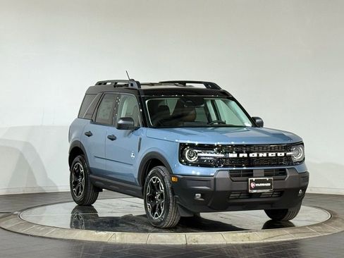 New 2026 Ford Bronco Sport Outer Banks image 2