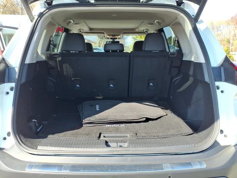 Certified 2023 Nissan Rogue SL AWD/4WD image 16