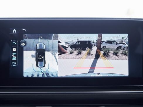 Used 2025 Mercedes-Benz GLS 580 4MATIC image 59