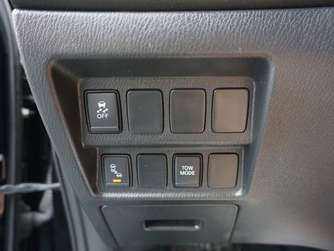 Used 2020 Nissan Pathfinder SV w/ Cargo Package FWD image 25