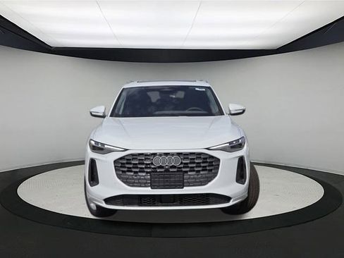 New 2025 Audi Q5 Premium Plus image 2