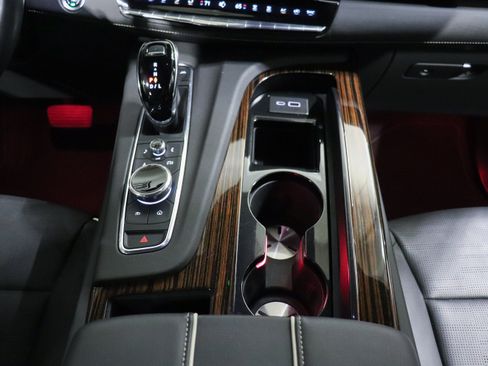 Used 2022 Cadillac Escalade ESV Premium Luxury image 34