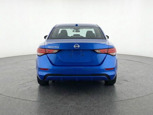 Used 2025 Nissan Sentra SV image 7