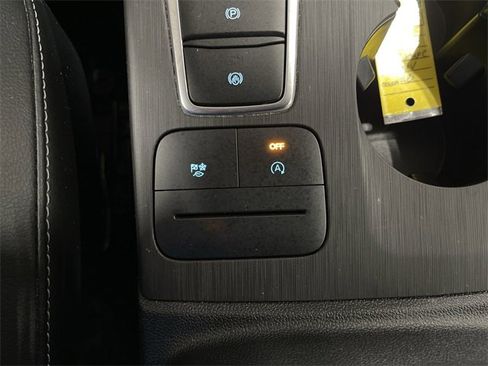 Used 2020 Ford Escape SEL image 32