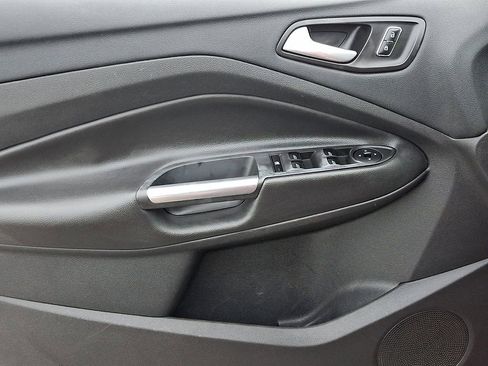 Used 2016 Ford Escape SE w/ Equipment Group 201A image 13