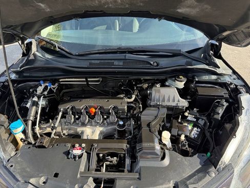 Used 2018 Honda HR-V EX image 19