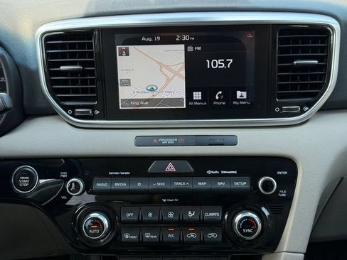 Used 2020 Kia Sportage EX w/ EX Technology Package FWD image 22