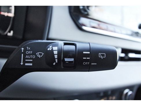 Used 2024 Mitsubishi Outlander SEL image 18