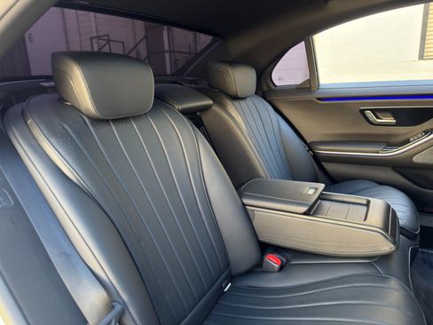 Used 2023 Mercedes-Benz S 500 4MATIC w/ AMG Line image 48