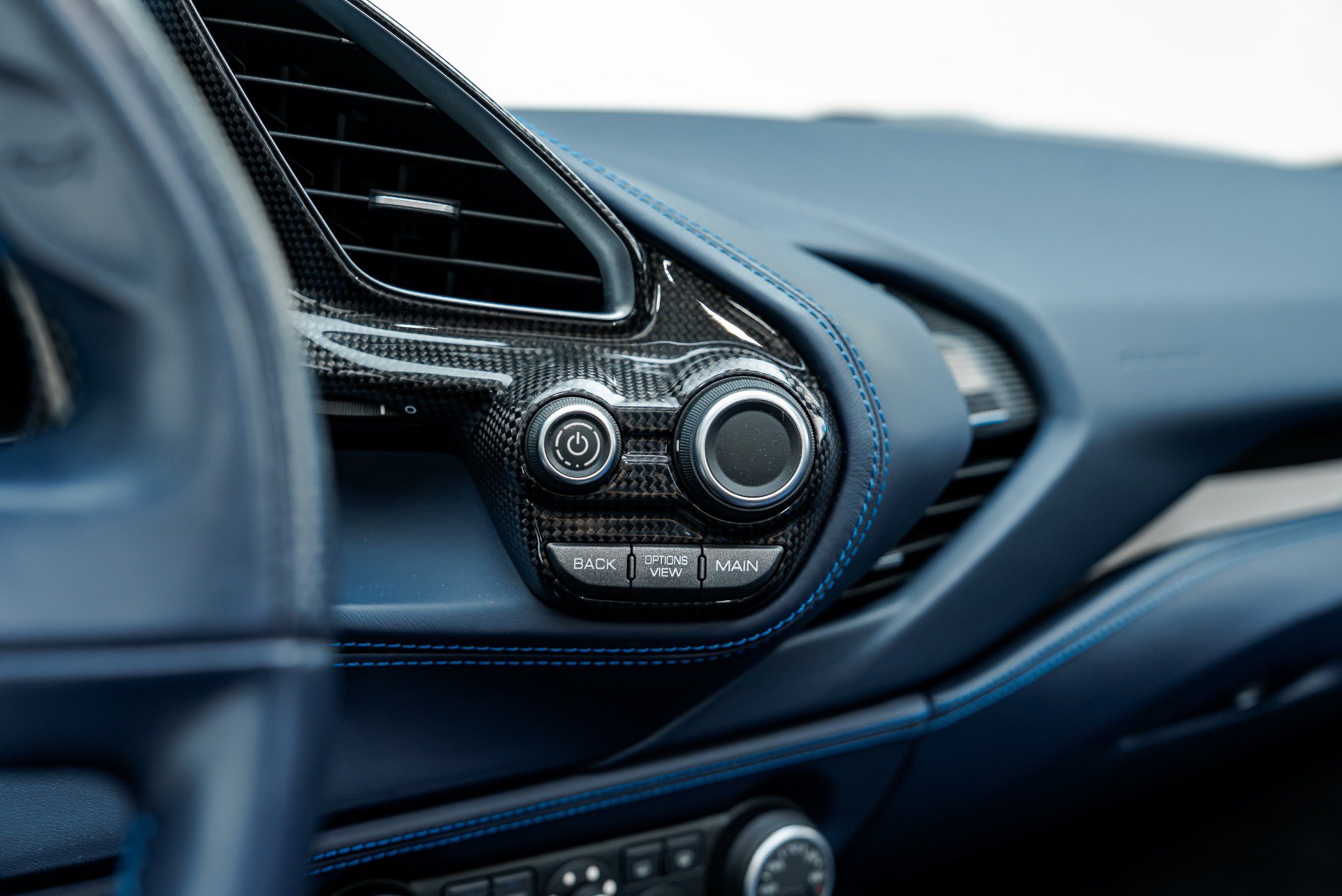 Used 2019 Ferrari 488 Spider RWD image 59