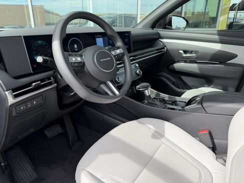 Used 2025 Hyundai Santa Cruz SEL image 35