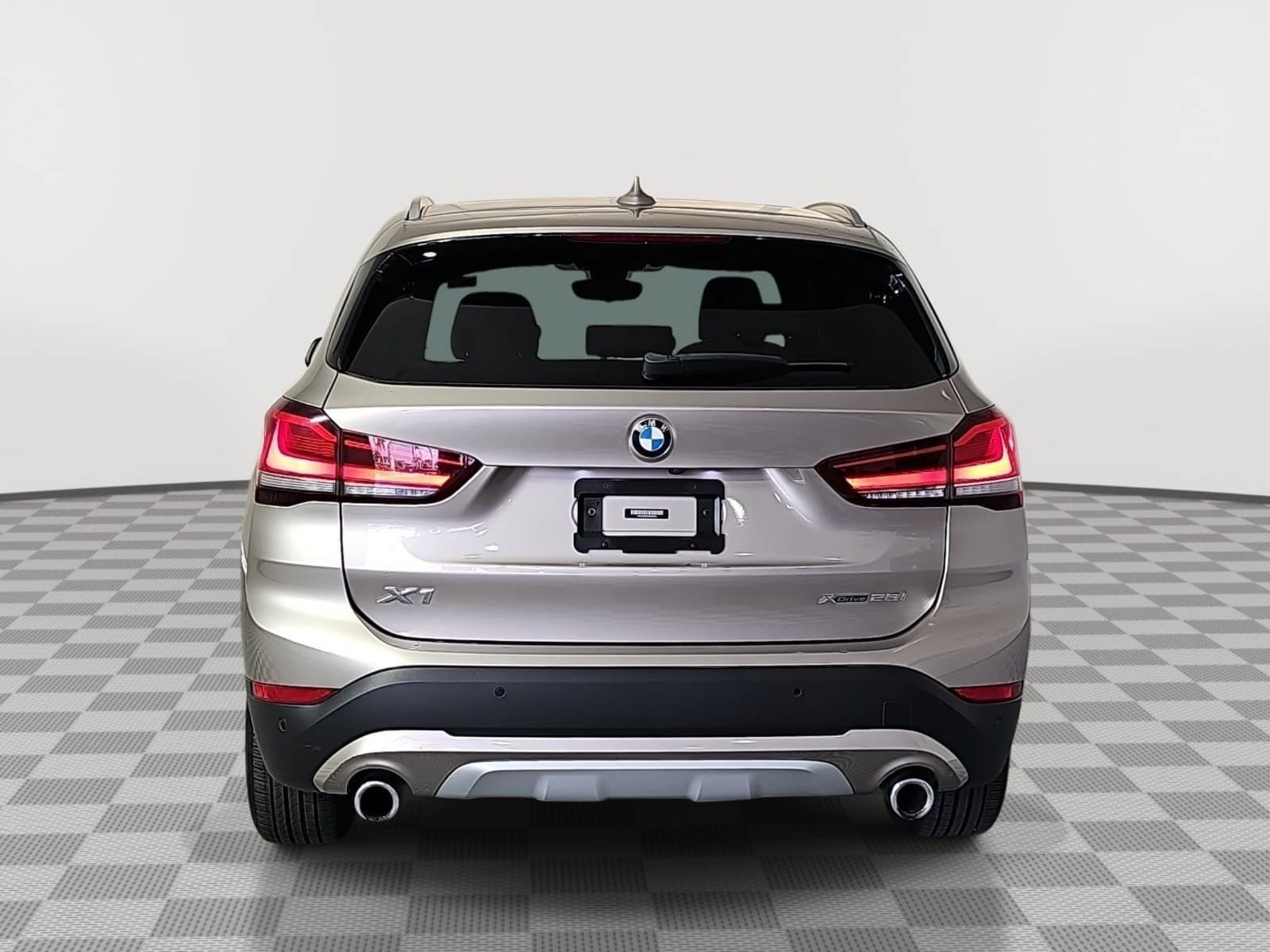 Used 2021 BMW X1 xDrive28i w/ Convenience Package AWD/4WD image 7