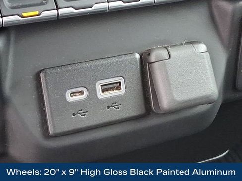 Used 2023 GMC Sierra 1500 Pro w/ Graphite Edition image 27